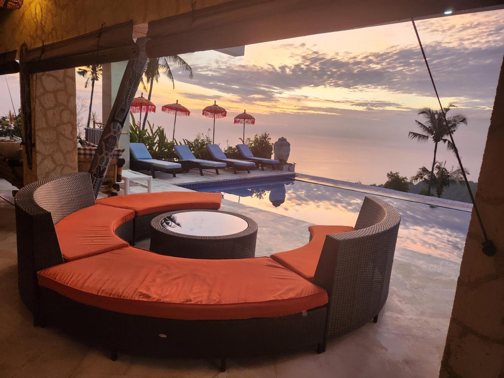 Villa Umbrella Lombok Senggigi Buitenkant foto