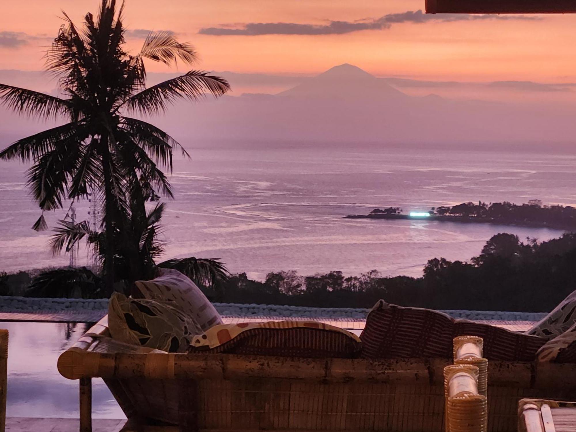 Villa Umbrella Lombok Senggigi Buitenkant foto