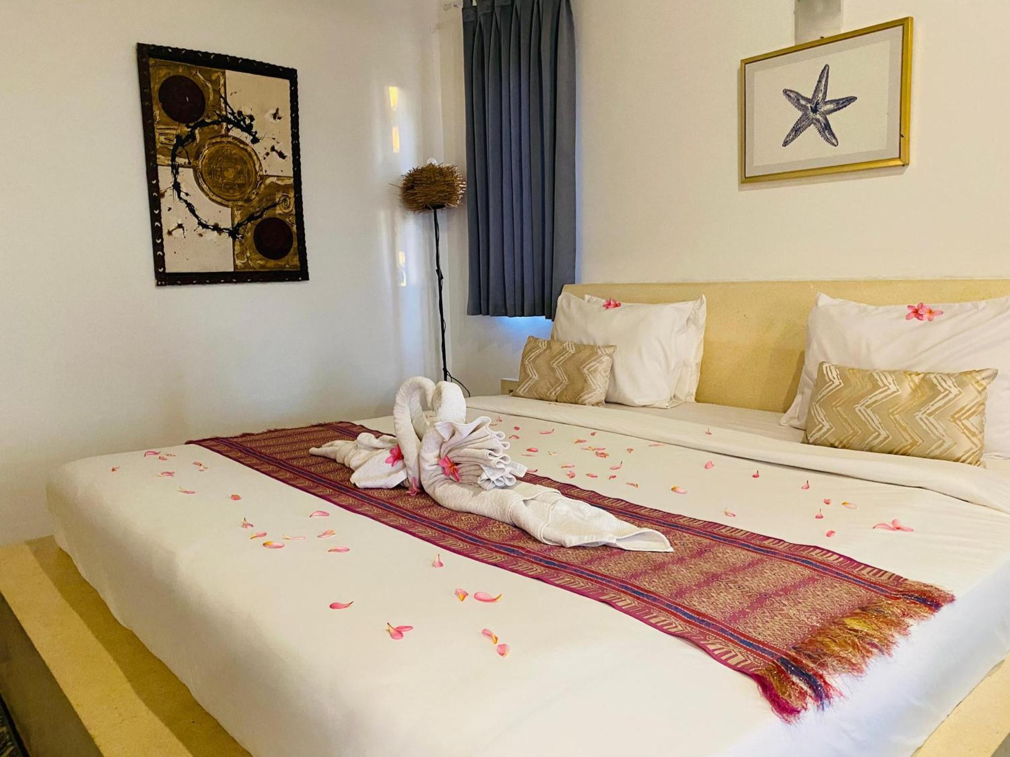 Villa Umbrella Lombok Senggigi Buitenkant foto