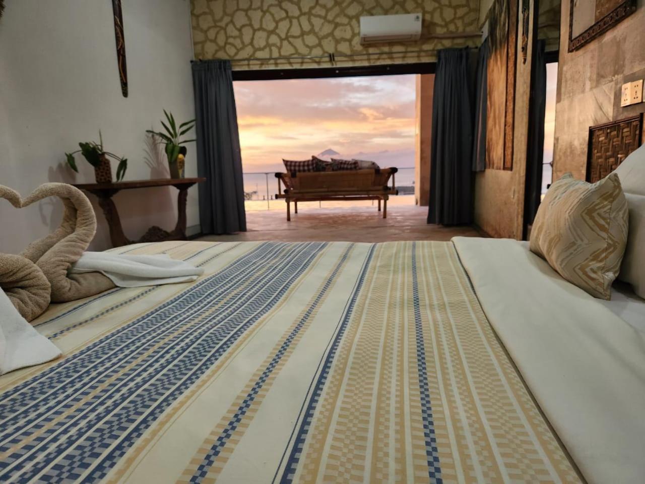 Villa Umbrella Lombok Senggigi Buitenkant foto