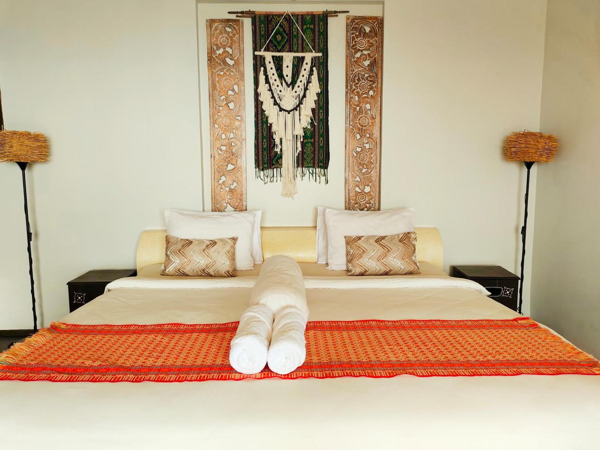 Villa Umbrella Lombok Senggigi Buitenkant foto